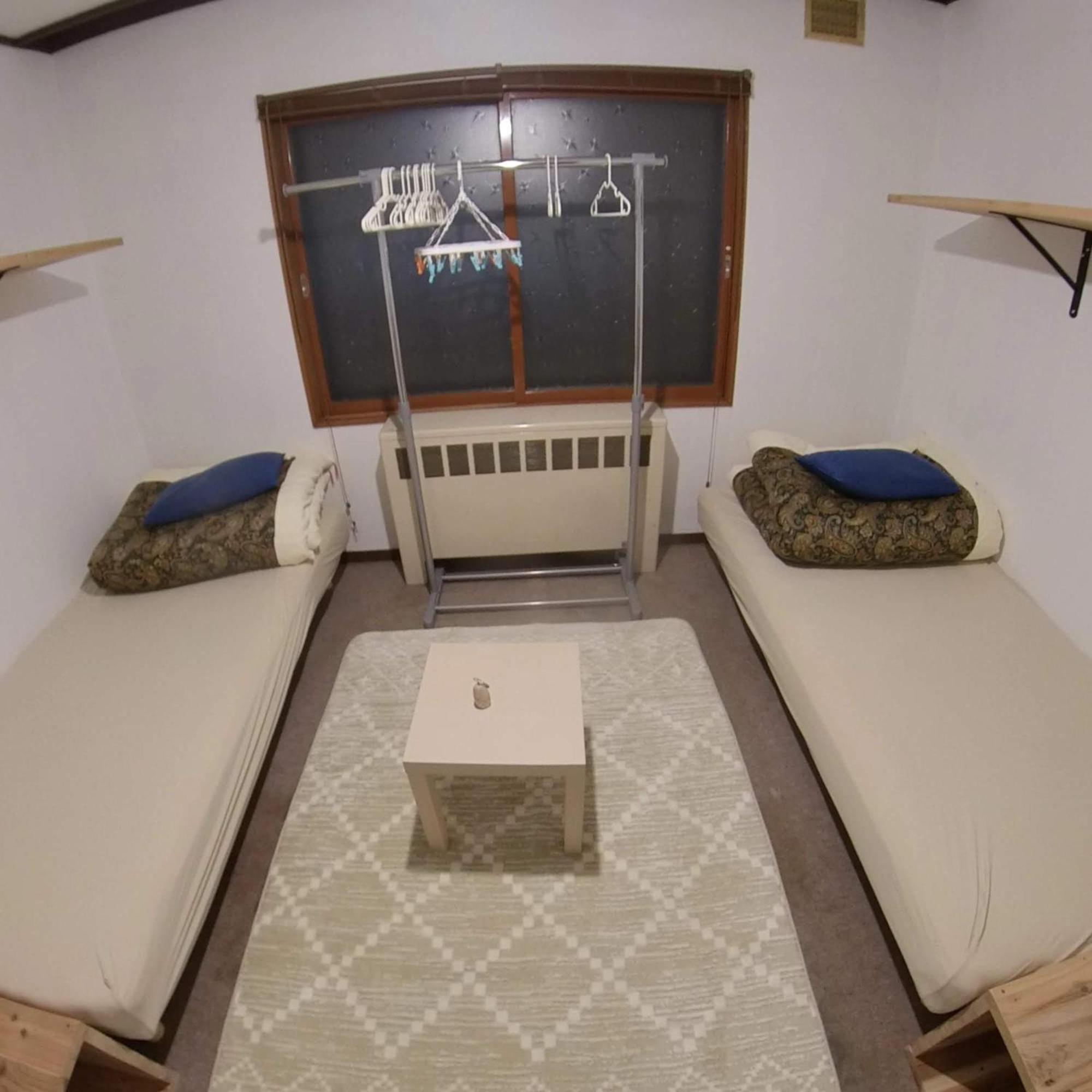 Niseko Side 6 Hostel Exterior photo